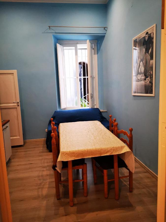 Casa Cupiello Via Chiaia - Casa Vacanze Ad Uso Esclusivo نابولي المظهر الخارجي الصورة